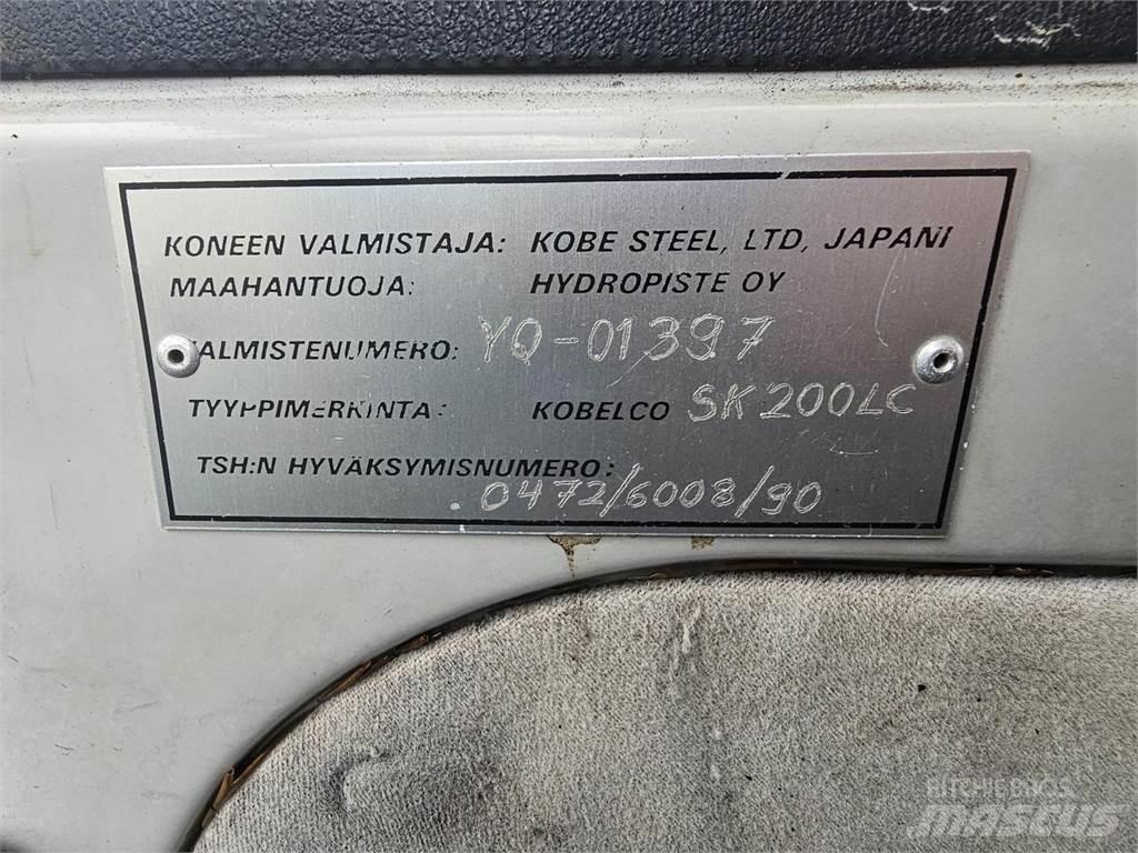 Kobelco SK200LC Pelle sur chenilles