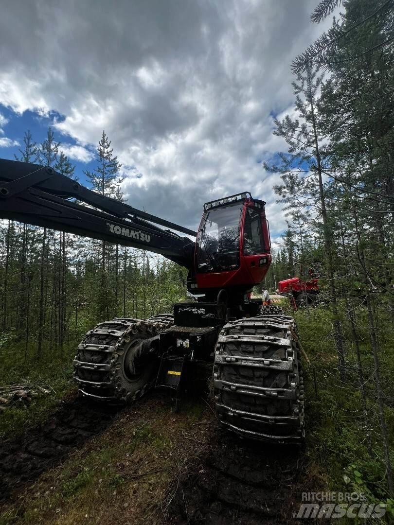 Komatsu 901 XC Abatteuse