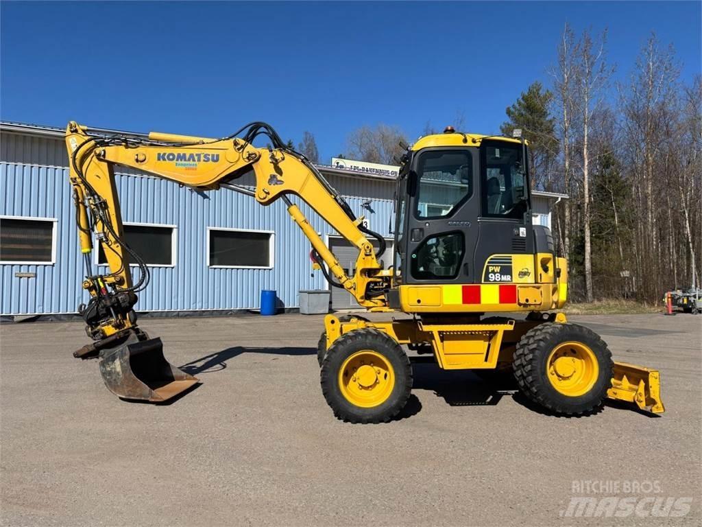 Komatsu PW 98MR-6 Pelle sur pneus
