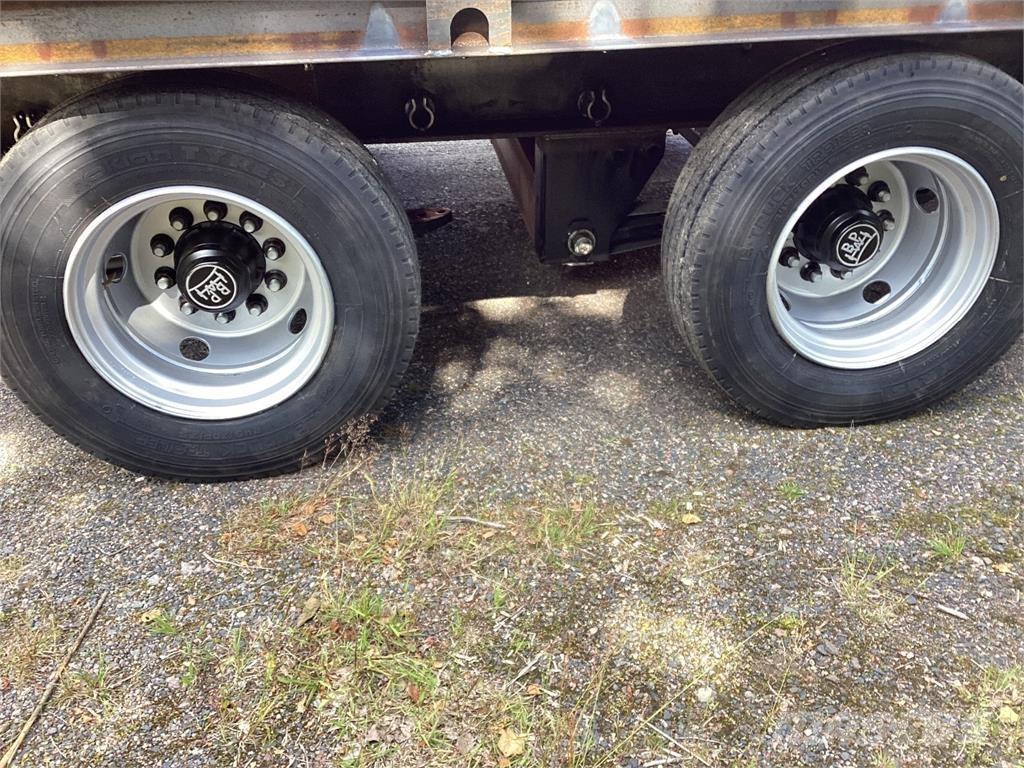KRT trailers Remorque ridelle