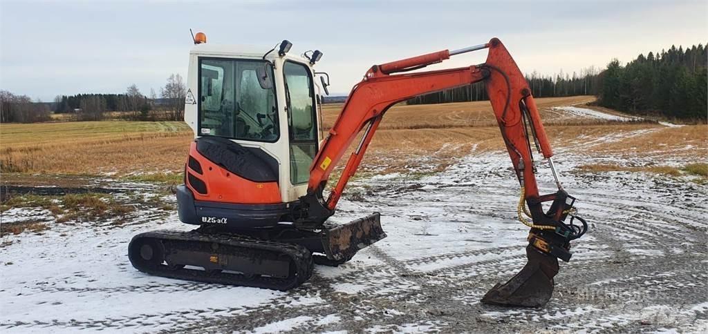 Kubota U25-3 Mini pelle < 7t