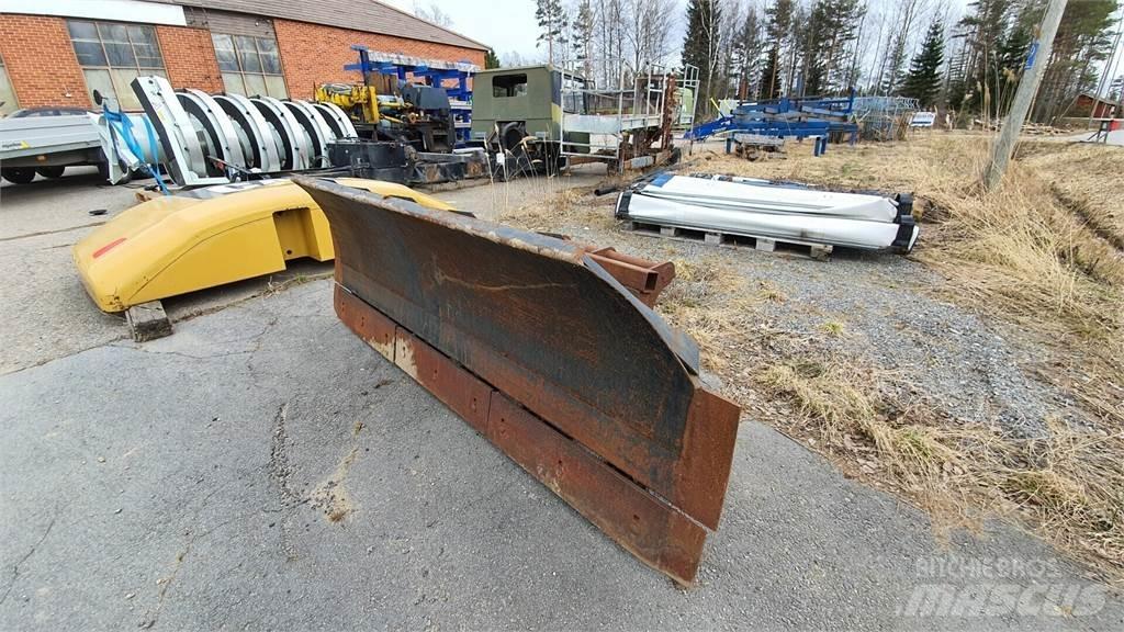  Lana hydraulinen Autres équipements pour route et neige