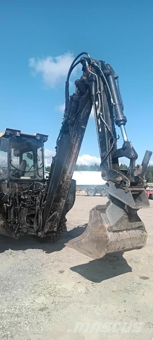 Lännen C100 LS Tractopelle