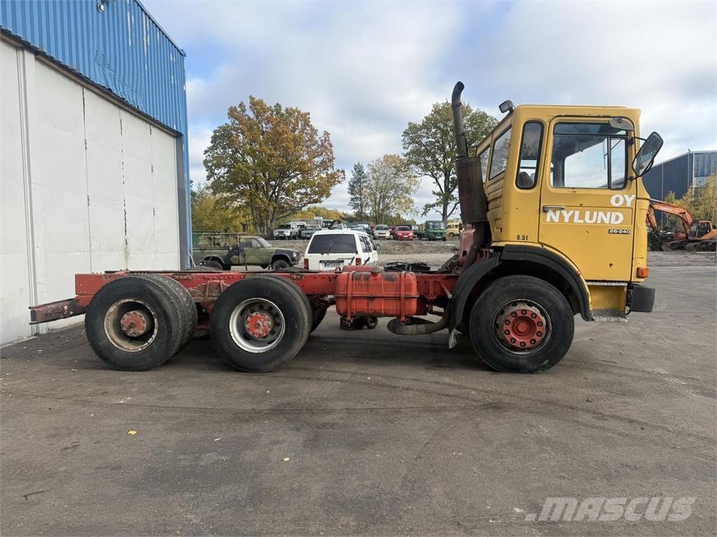 MAN 26.240 6x4 Autre camion