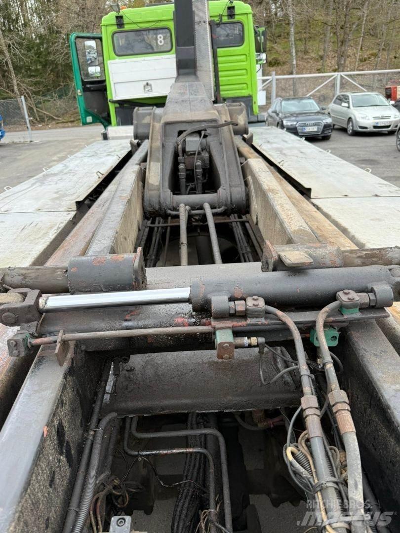 MAN 35.403 8X4 Camion ampliroll