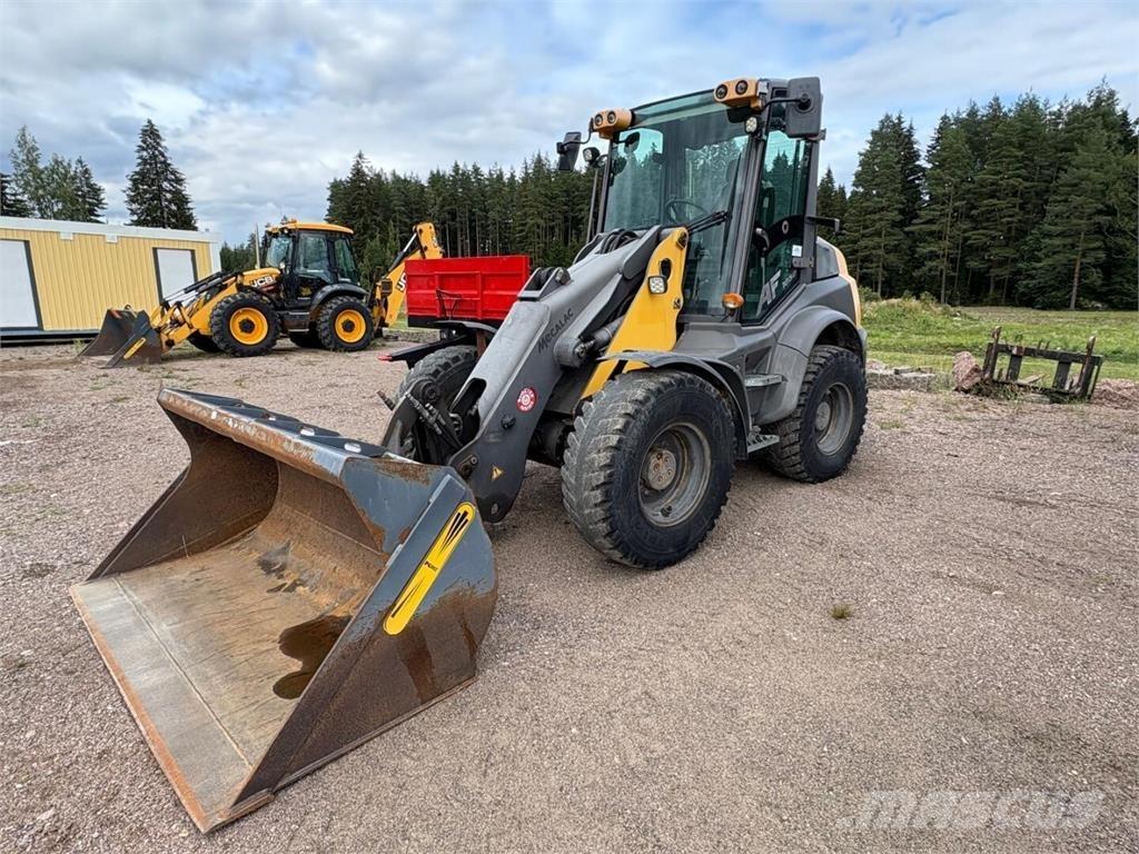 Mecalac AF 1050 Chargeuse sur pneus