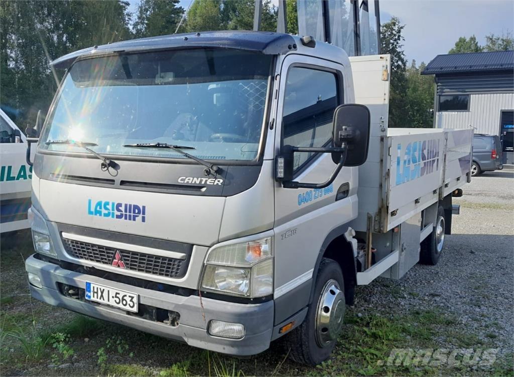 Mitsubishi Canter Utilitaire benne