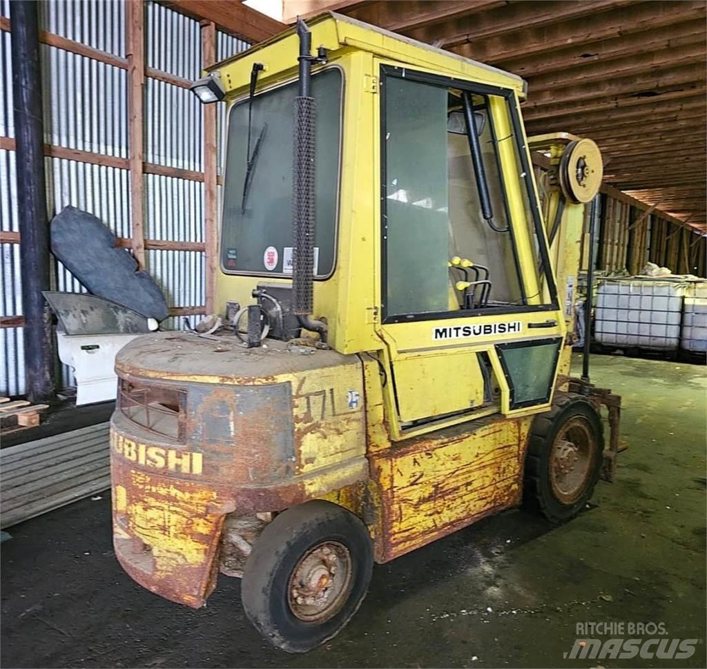 Mitsubishi FD25 Chariots diesel