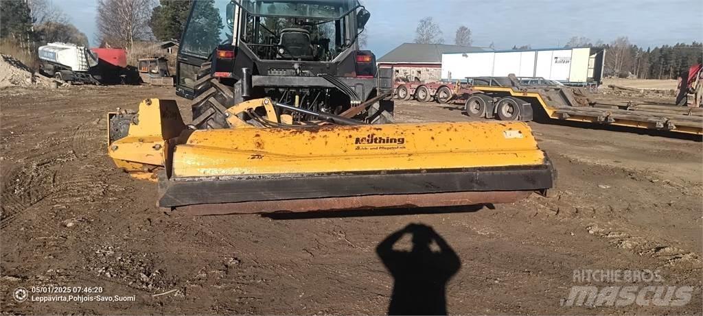 Muthing 250 Faucheuse