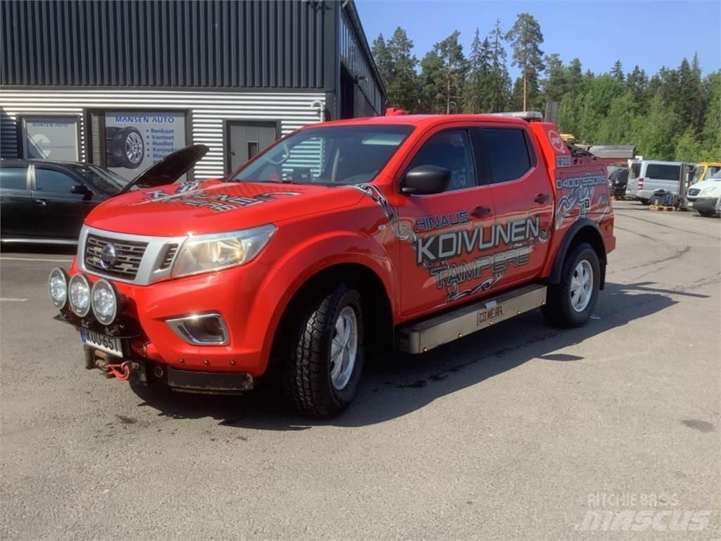 Nissan Navara 4X4 Remorque porte engin