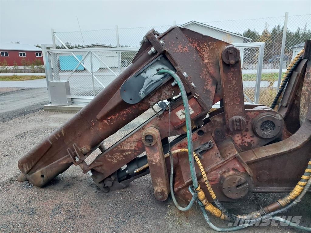 Sandvik TORO 0011 Chargeuse sur pneus