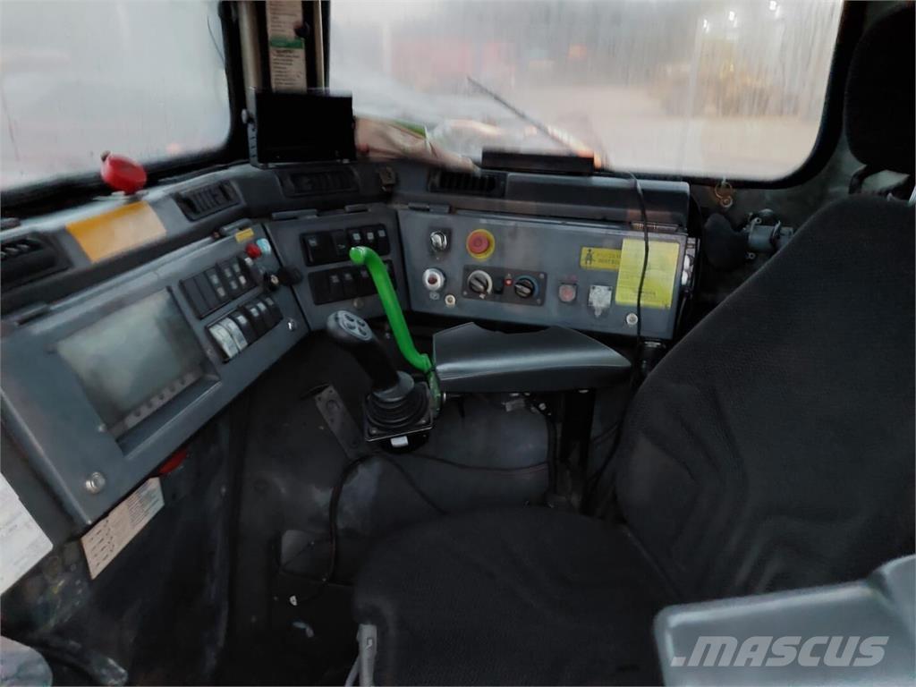 Sandvik TORO 517 Chargeuse sur pneus