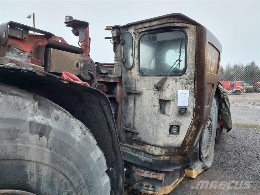 Sandvik TORO 621 Chargeuse sur pneus