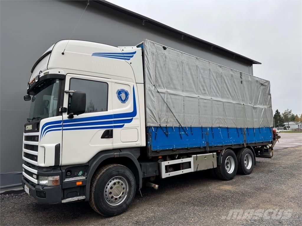 Scania 144G 6x2 Camion plateau ridelle avec grue