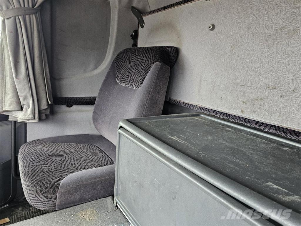 Scania 164L 6x2 Camion grumier