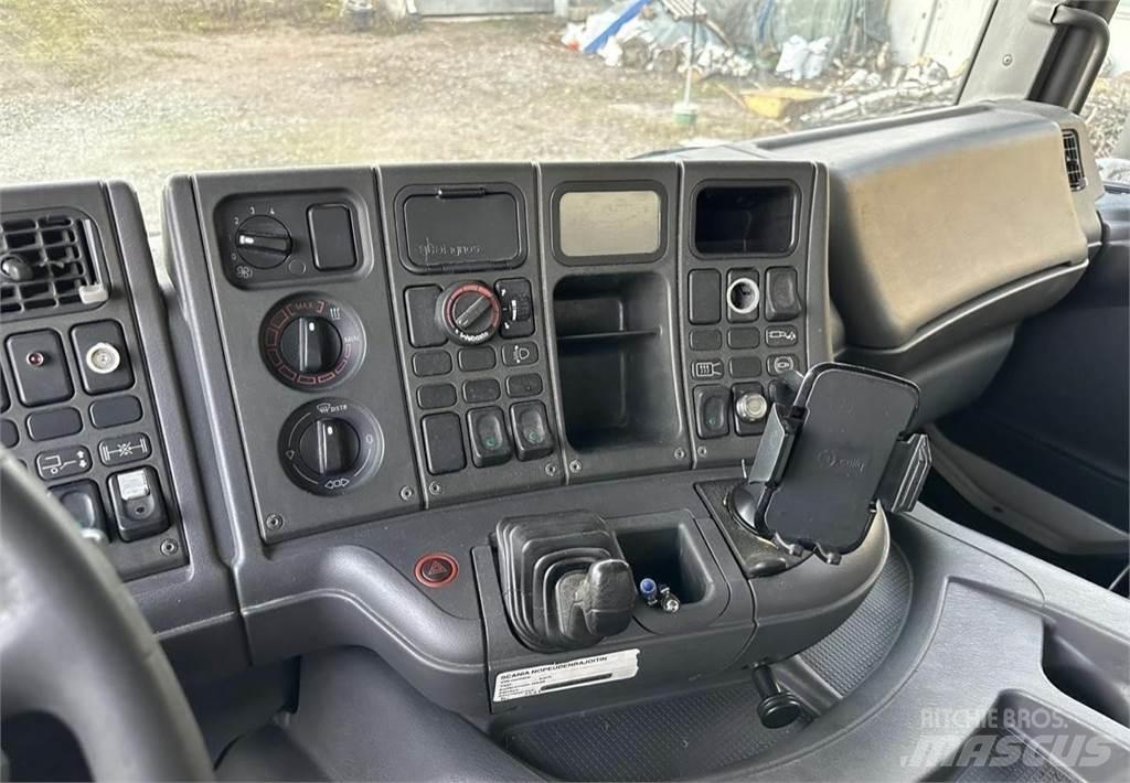 Scania 94D Autre camion