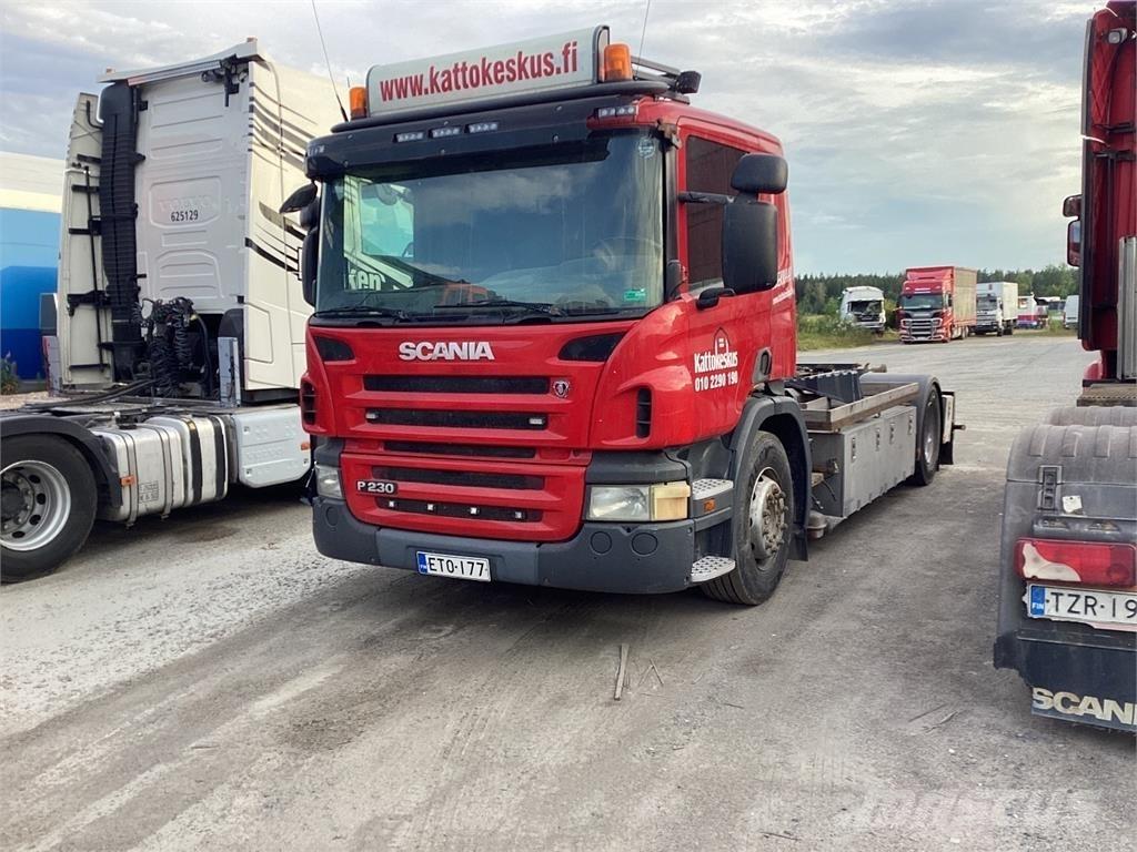 Scania P 320 Camion ampliroll