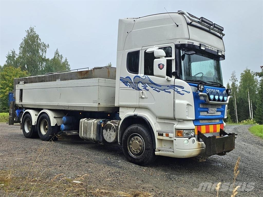 Scania R560 6x2 Camions et véhicules municipaux