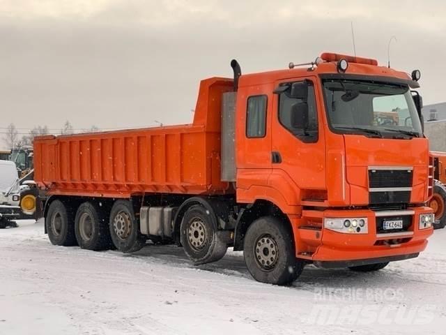 Sisu C600 E15M Camion benne