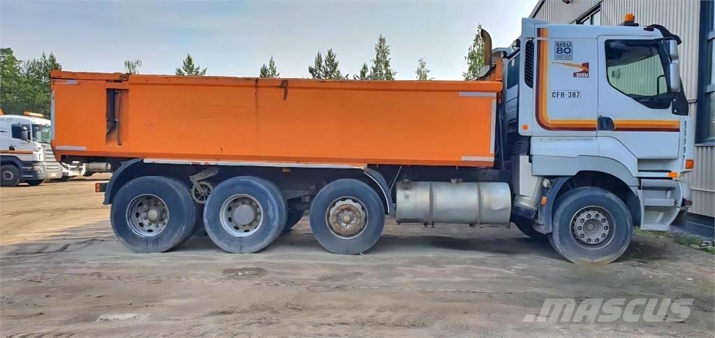 Sisu E12 8X2 Camion benne
