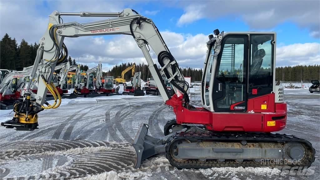 Takeuchi TB280FR Mini pelle 7t-12t