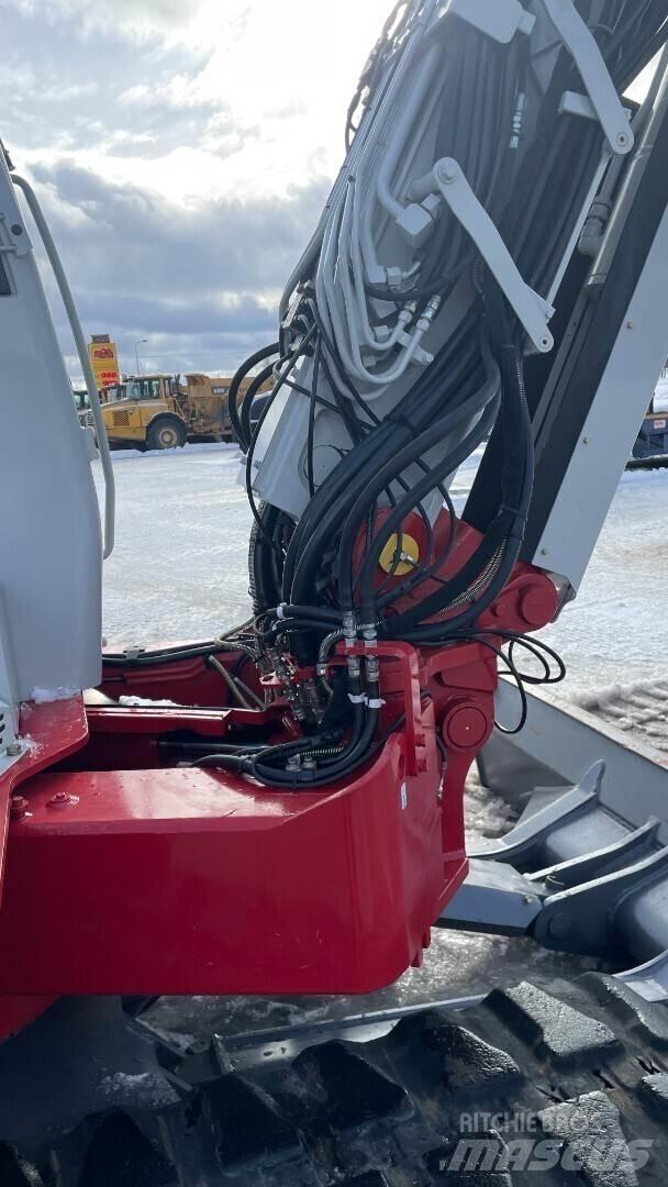 Takeuchi TB280FR Mini pelle 7t-12t