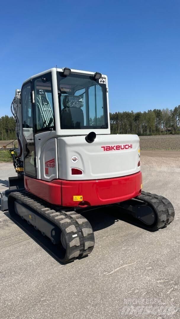 Takeuchi TB350R Mini pelle < 7t