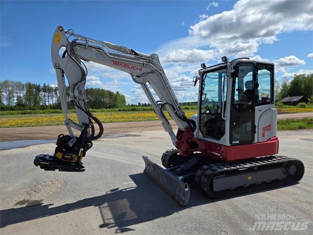 Takeuchi TB350R Mini pelle < 7t
