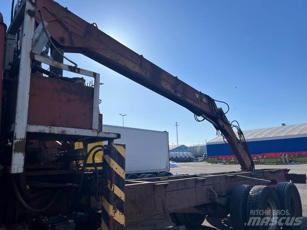  V-Kran 24.92 Grue auxiliaire