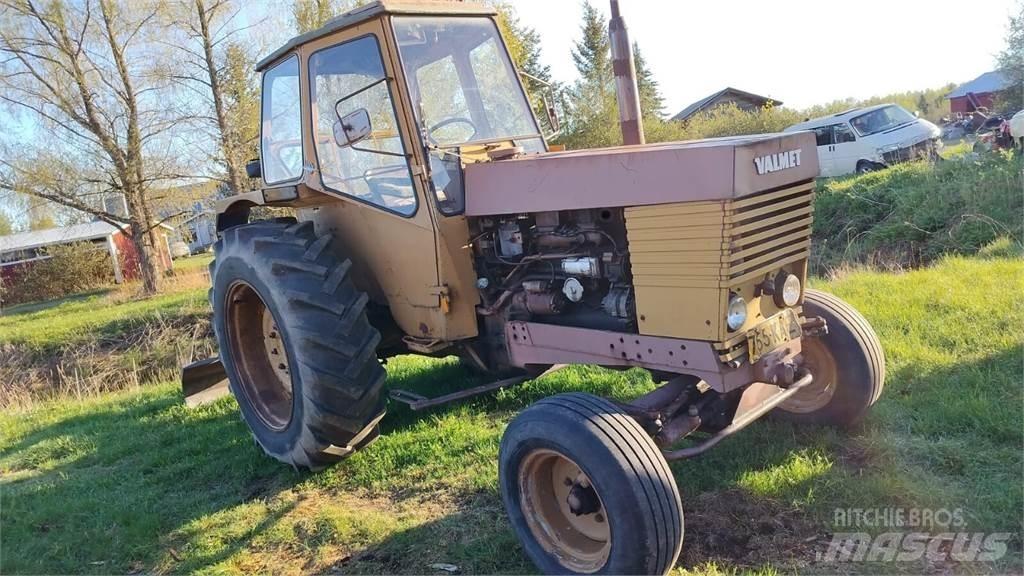 Valmet 702 Tracteur