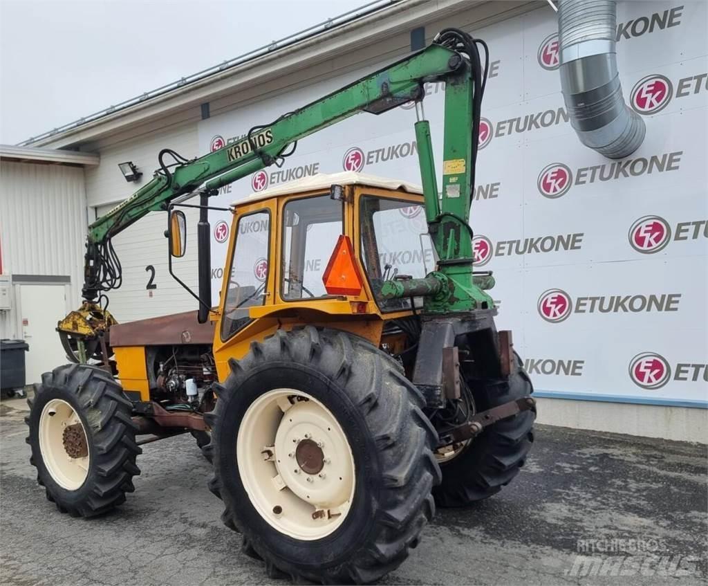 Valmet 802-4 Tracteur