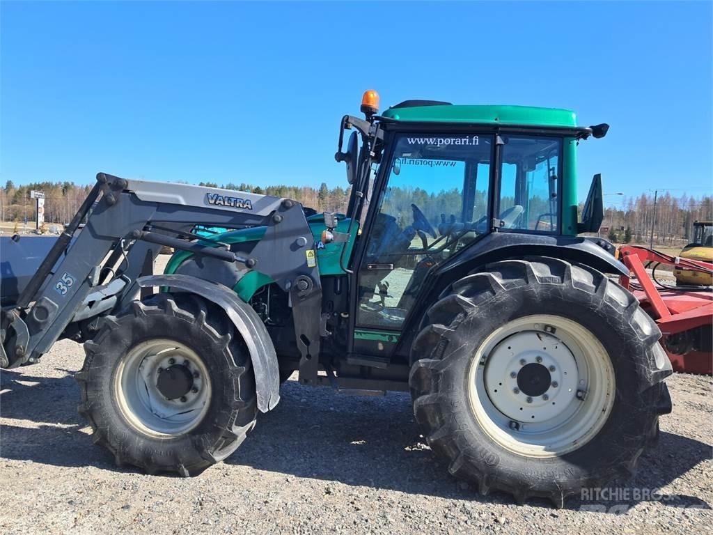 Valtra A92 Tracteur