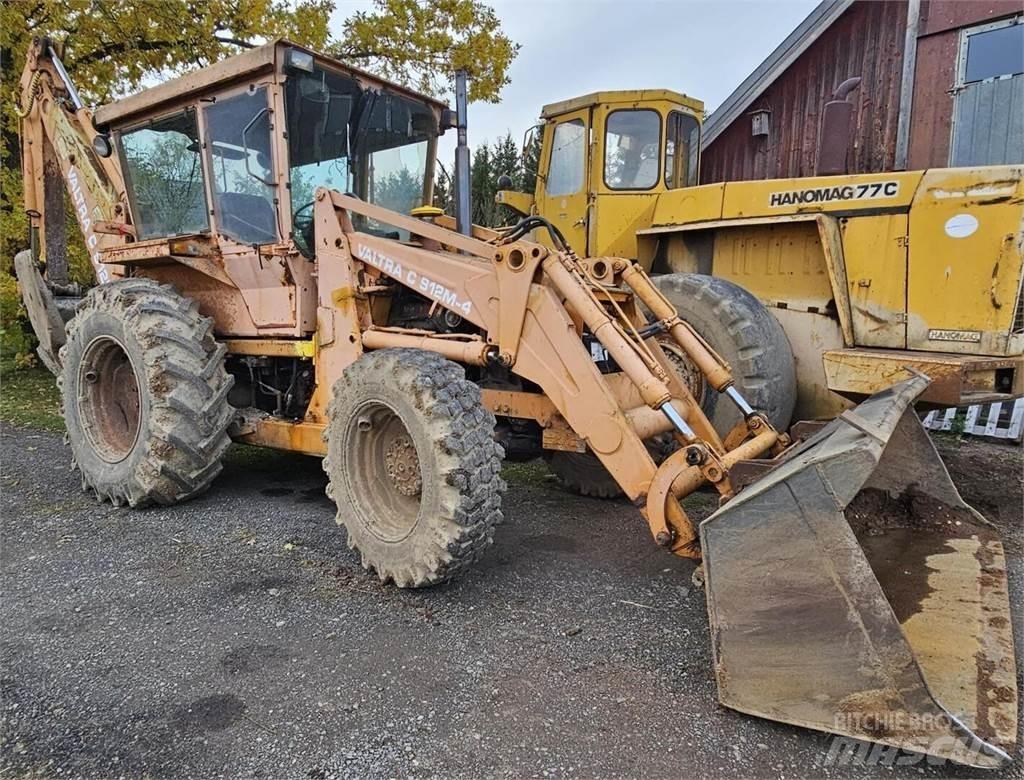 Valtra C 912M-4 Tractopelle