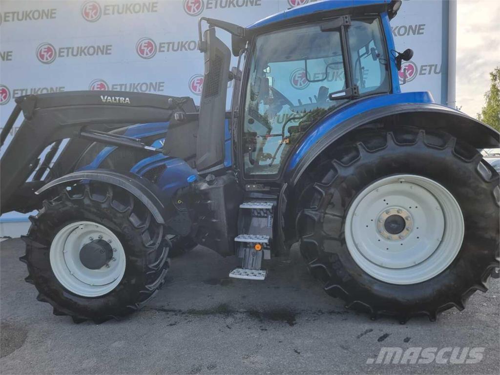 Valtra T145 Tracteur