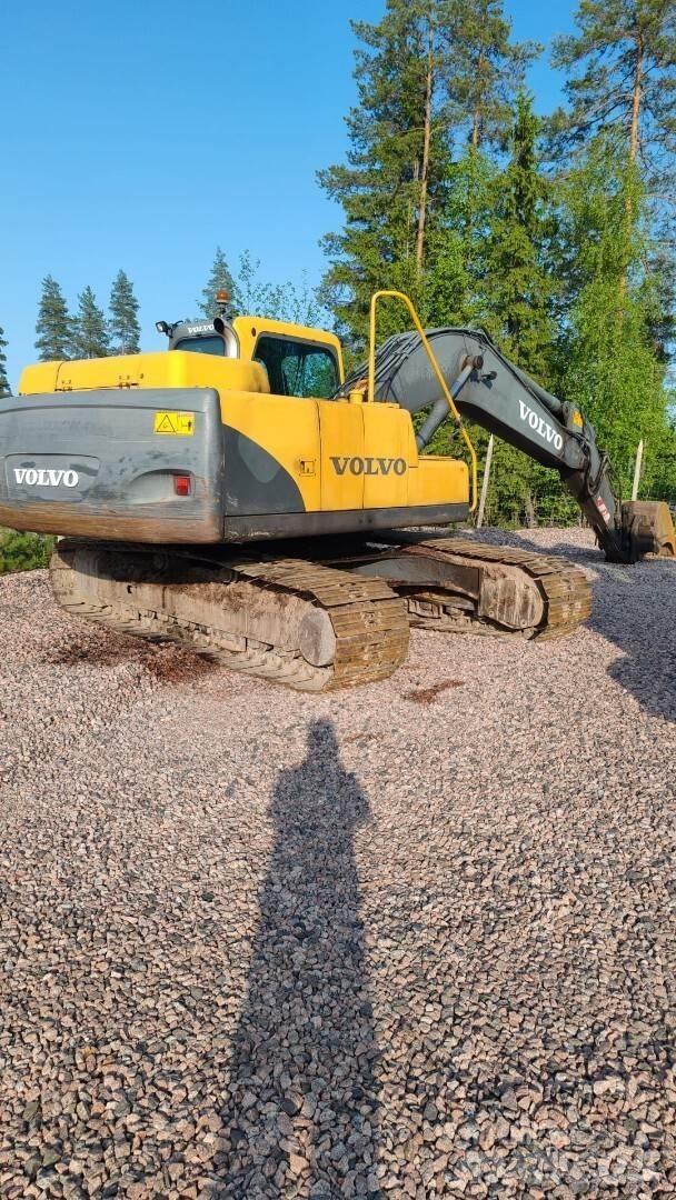Volvo 210 B Pelle sur chenilles