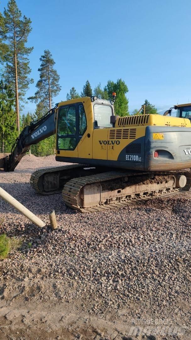 Volvo 210 B Pelle sur chenilles