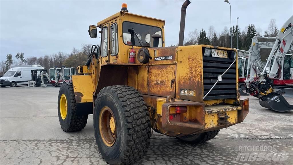 Volvo 4400 Chargeuse sur pneus