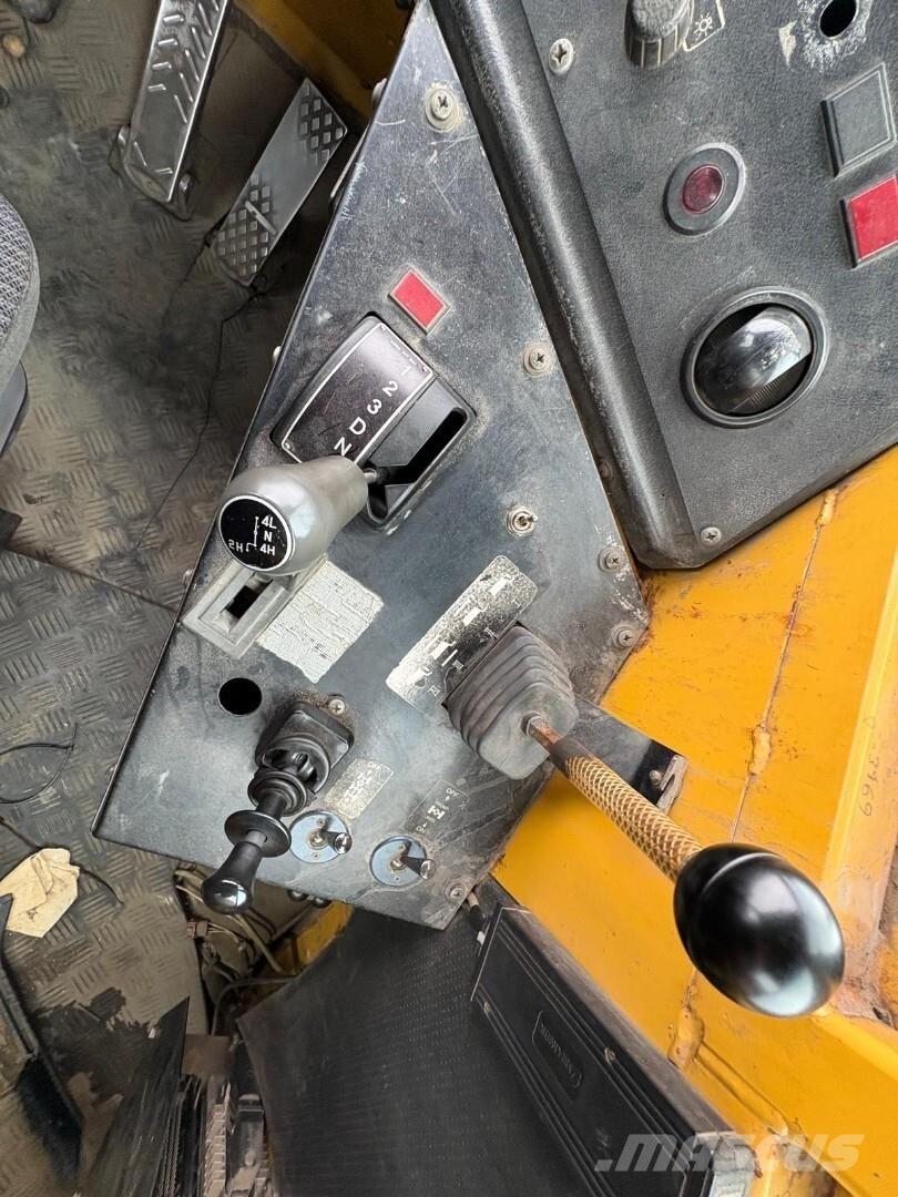 Volvo A 25 C Tombereau articulé