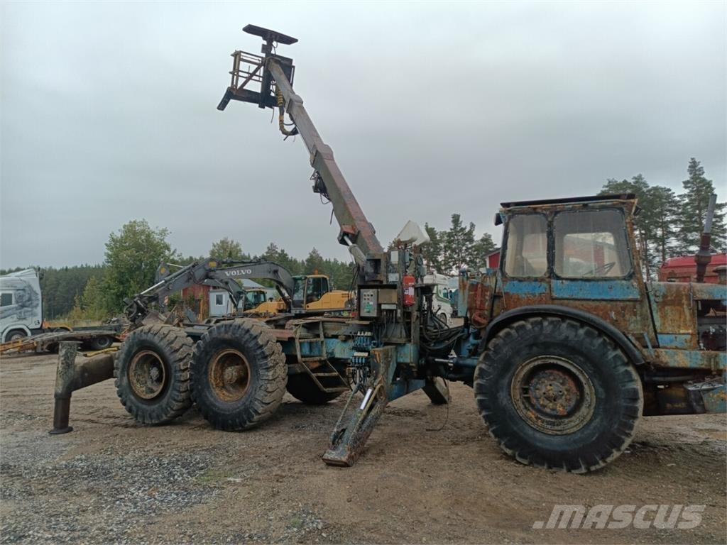 Volvo BM DR 860 Mât vertical