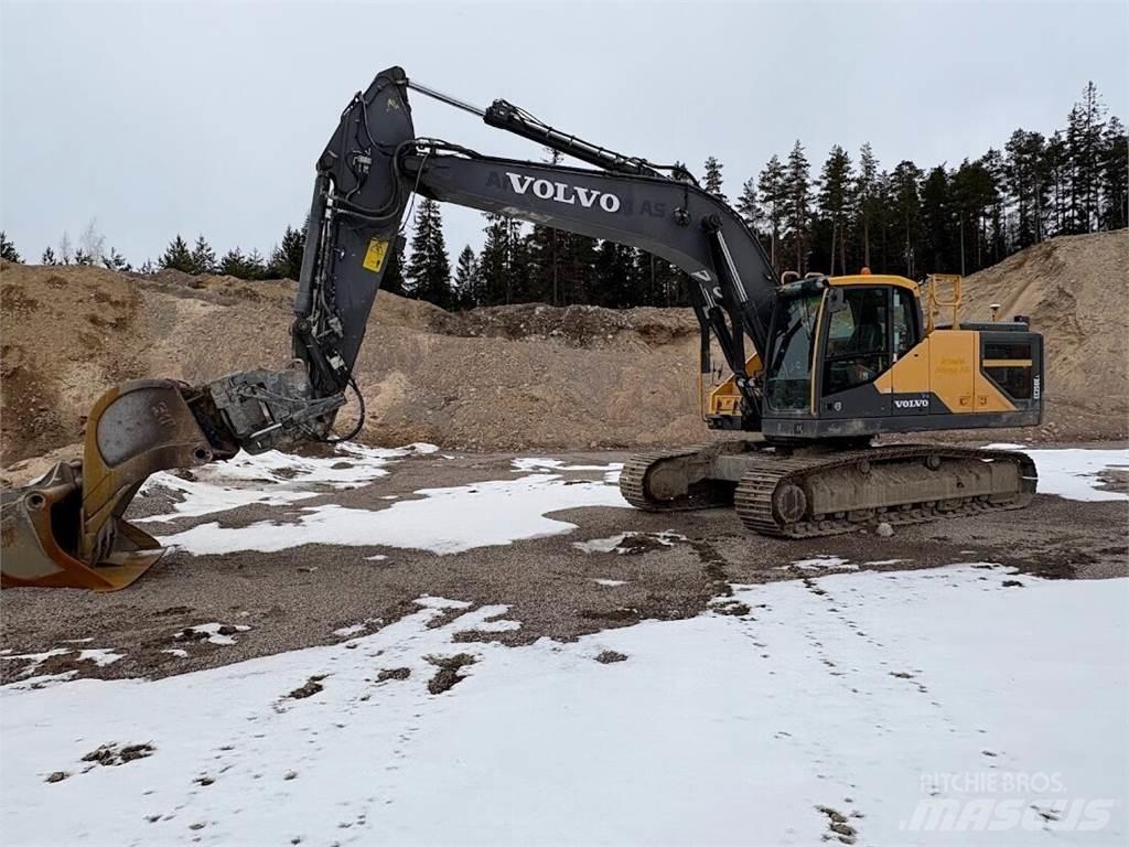 Volvo EC250EL Pelle sur chenilles
