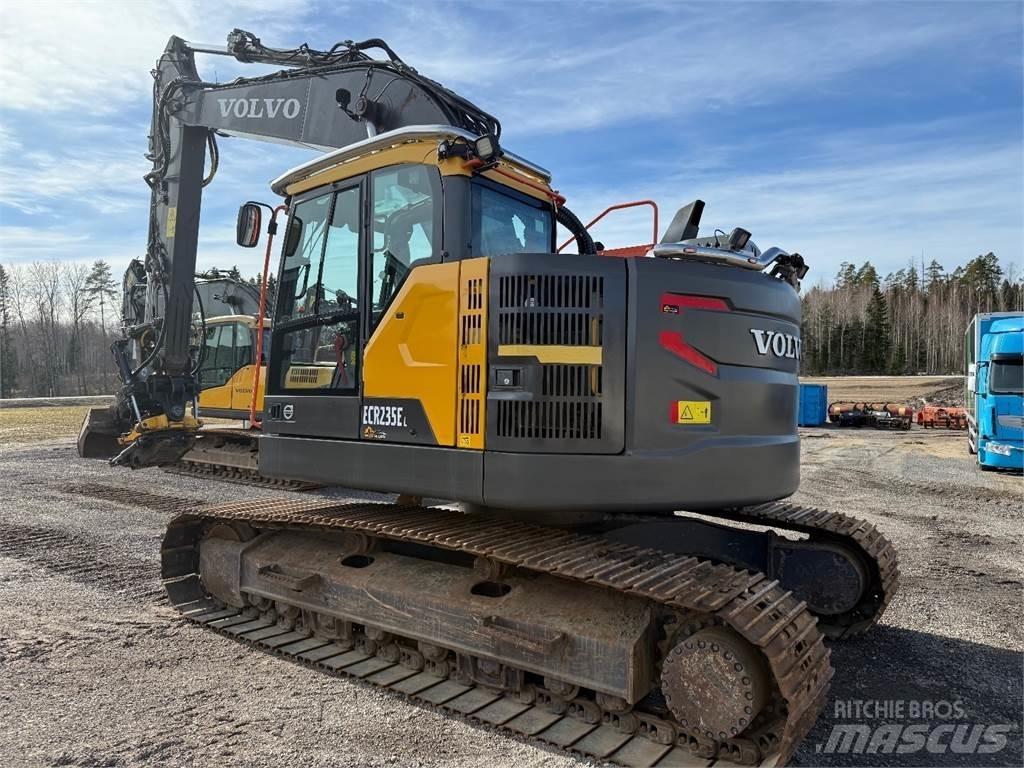 Volvo ECR235EL Pelle sur chenilles