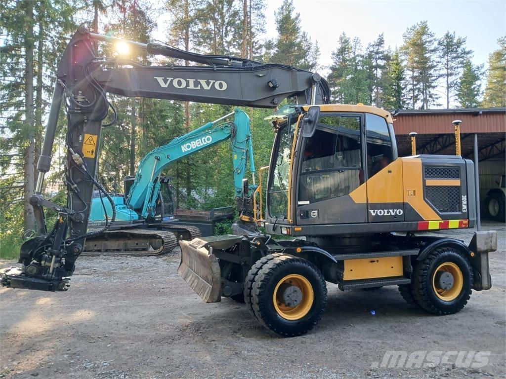 Volvo EW 160 E Pelle sur pneus