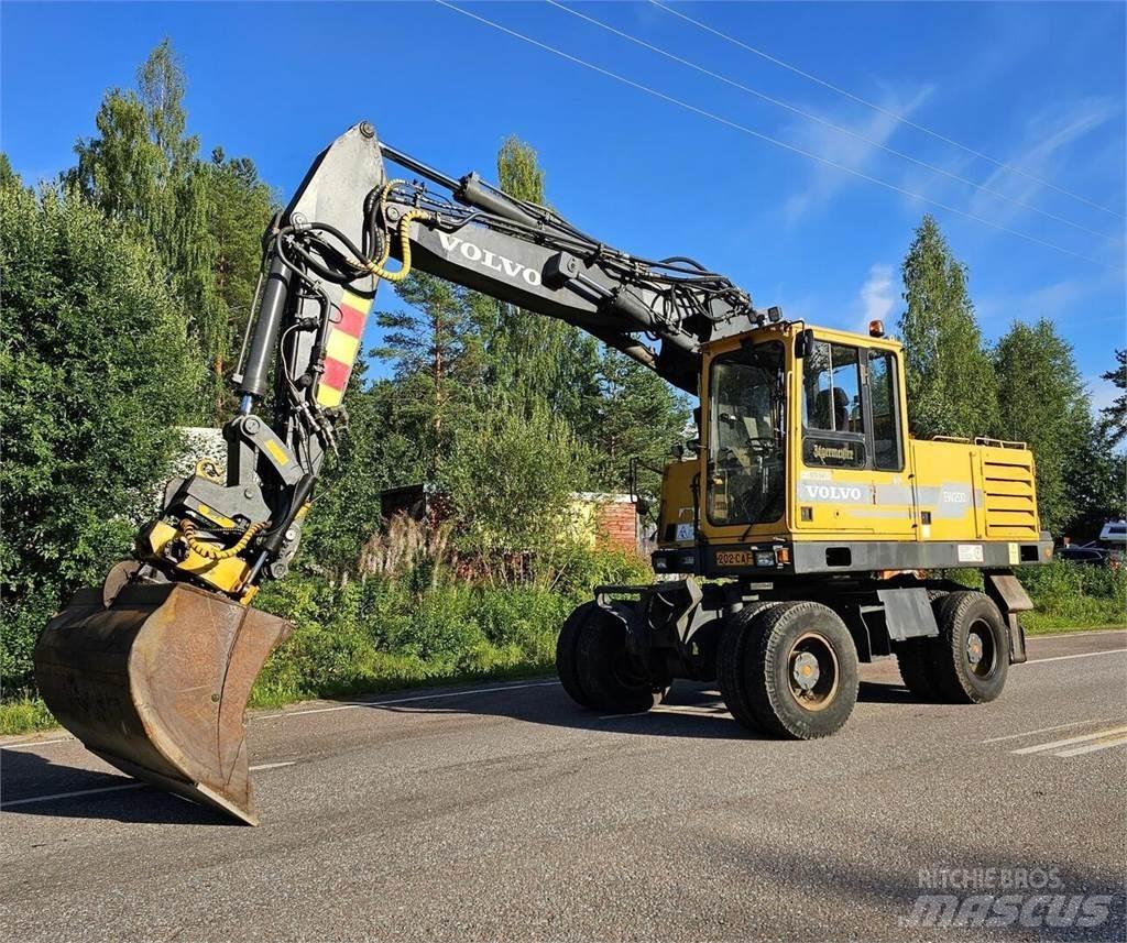 Volvo EW 200 Pelle sur pneus