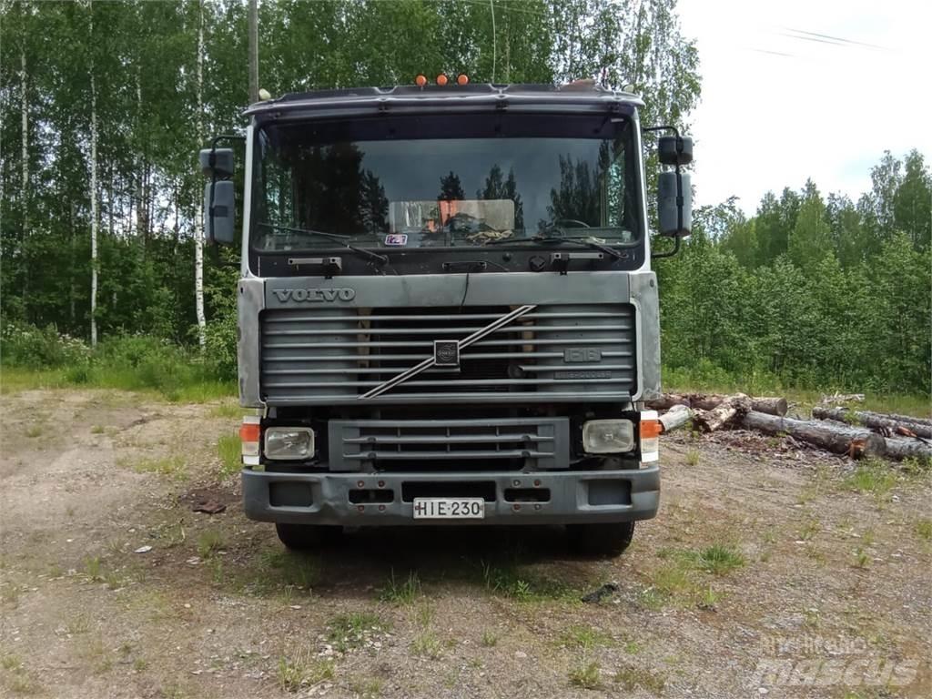 Volvo F16 Camion pour copeaux de bois
