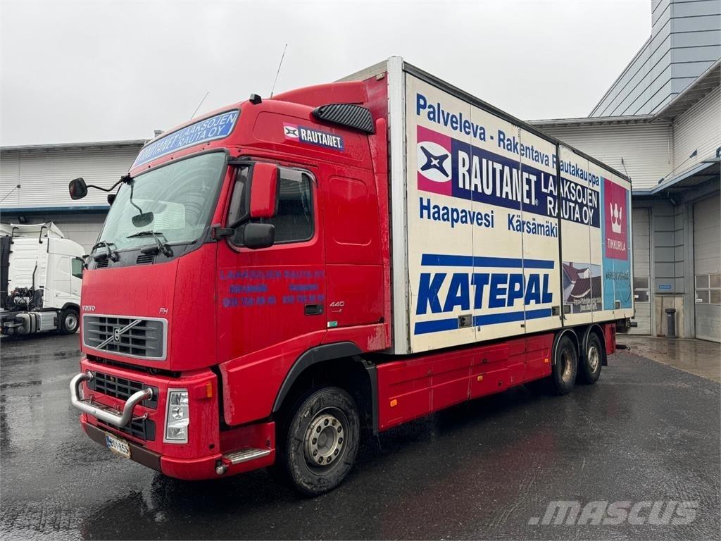Volvo FH 440 6x2 Camion Fourgon