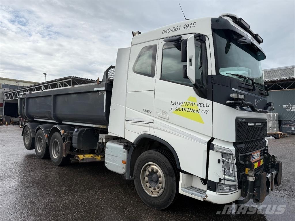 Volvo FH 540 Camions et véhicules municipaux