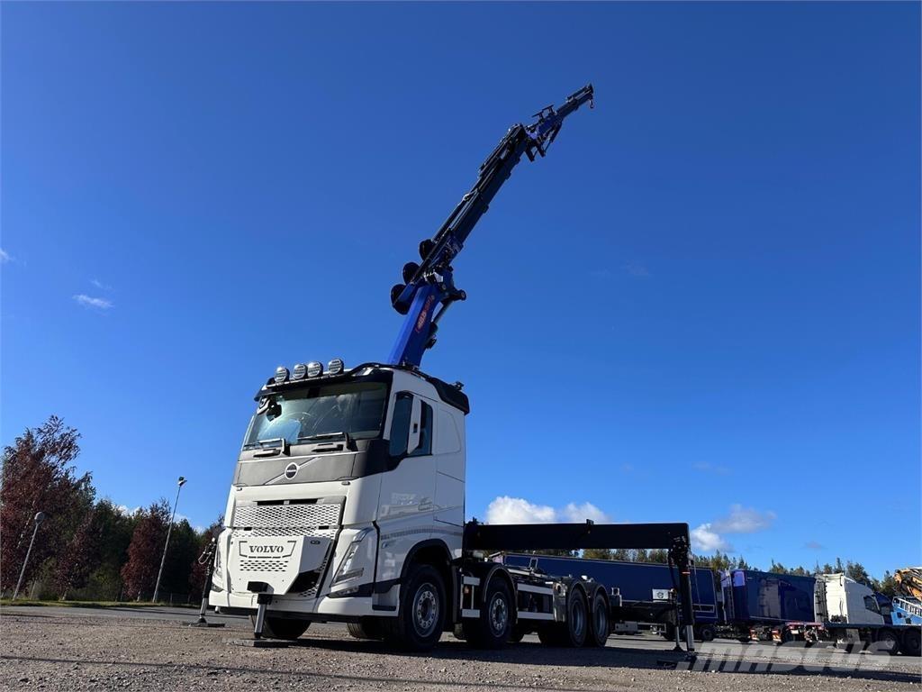 Volvo FH13 8x4 Grue auxiliaire