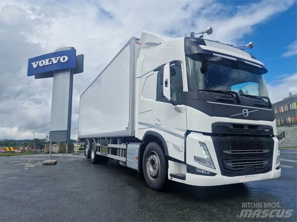 Volvo FM 500 6x2 Camion Fourgon