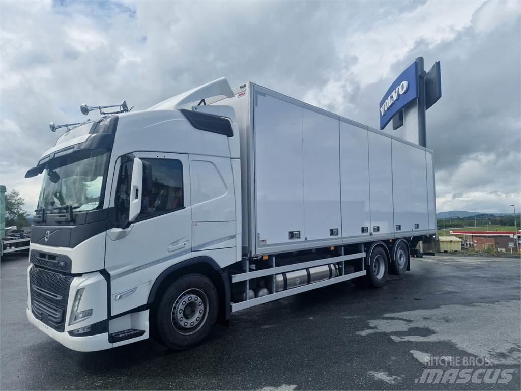 Volvo FM 500 6x2 Camion Fourgon