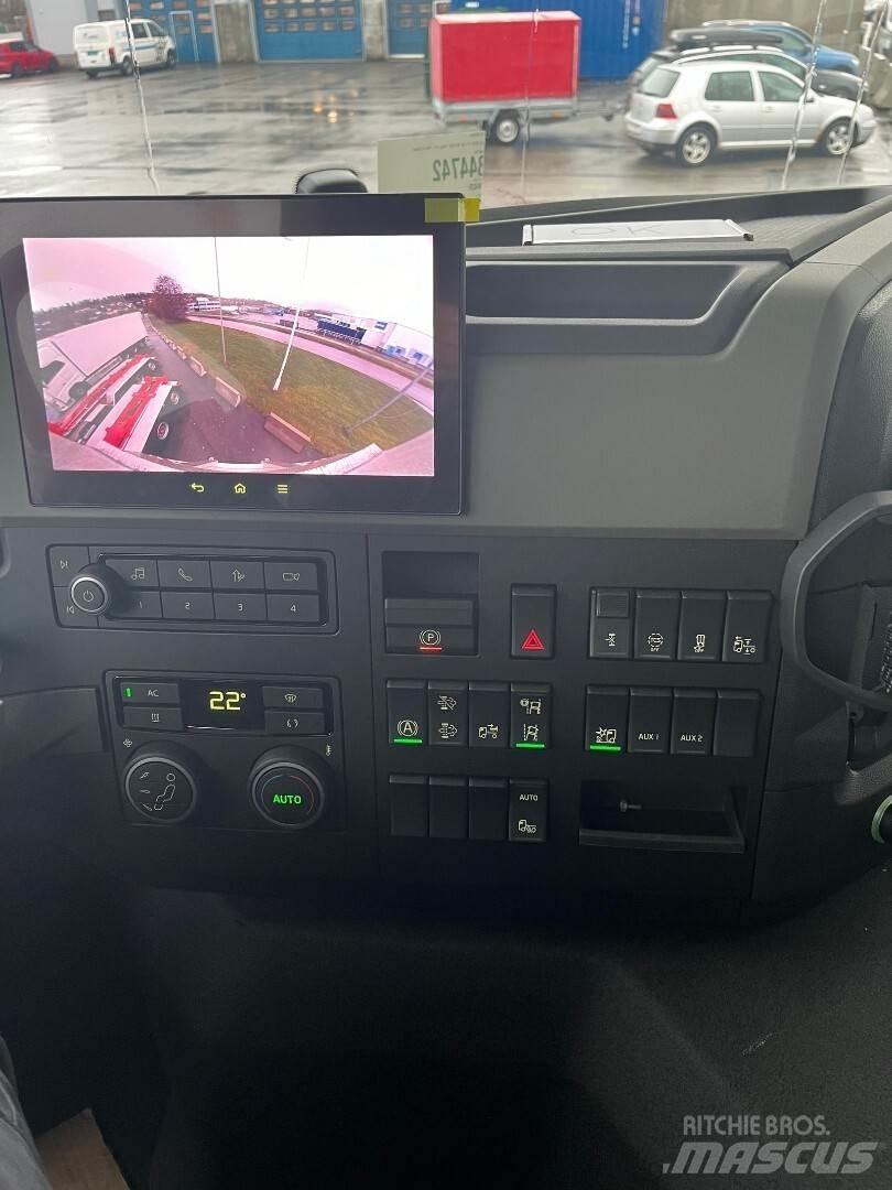 Volvo FM330 4x2 Camion Fourgon